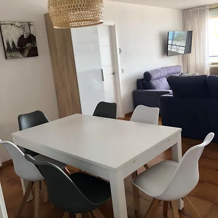 Face A La Apartment *