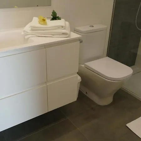 Apartment Face A La